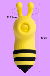 Reina Abeja - Licking